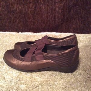 Munro Elastic Straps Brown Ballot Women’s Sz 6.5